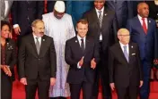  ??  ?? Emmanuel Macron au côté du Premier ministre arménien, Nikol Pachinian (ici à gauche). (Photo AFP)