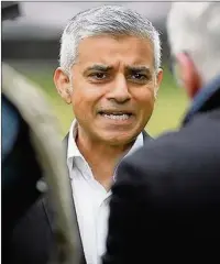  ??  ?? Mayor Sadiq Khan talks about his opposition to expanding the airport Leon Neal/Getty Images