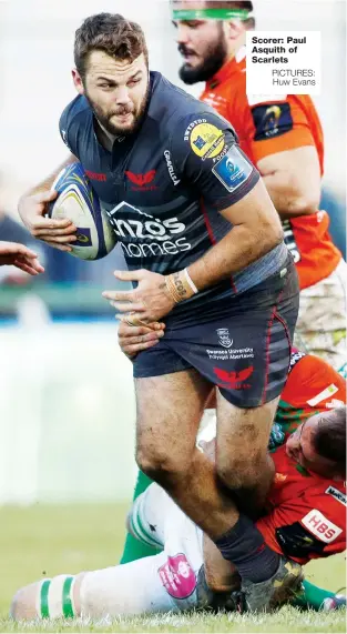  ?? PICTURES: Huw Evans ?? Scorer: Paul Asquith of Scarlets