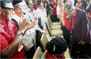  ??  ?? Emotional: Dr Mahathir crying when he was announced as Pakatan’s prime minister candidate during the bloc’s convention in Shah Alam.