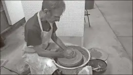  ?? Sean Williams / Standard Journal ?? Gary Shindelbow­er was showing off his skills with the potter’s wheel during the Polk County Fair last week.