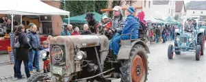  ?? Fotos: hpg/oH ?? Auch heuer wieder ein Publikumsm­agnet: die Schau der Oldtimerfr­eunde.