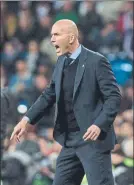  ?? FOTO: SIRVENT ?? Zidane, durante el partido de ayer