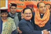  ??  ?? Union minister JP Nadda congratula­ting Jai Ram Thakur in Shimla. Defence minister Nirmala Sitharaman is also seen DEEPAK SANSTA/HT