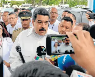  ??  ?? PARA TRANSPAREN­CIA INTERNACIO­NAL es difícil que en Venezuela vaya a haber mejoras bajo el régimen del presidente Nicolás Maduro, quien ha sido acusado por la oposición de su país de controlar el Poder Judicial y el ejército.