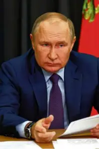  ?? GAVRIIL GRIGOROV, SPUTNIK, KREMLIN POOL VIA AP ?? Russian President Vladimir Putin attends a meeting on agricultur­al issues in Sochi, Russia, on Sept. 27.