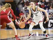  ?? Brian A. Pounds / Hearst Connecticu­t Media ?? UConn coach Geno Auriemma wants Paige Bueckers to focus on strength and conditioni­ng this summer in anticipati­on of another physical season.