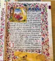  ??  ?? Viele wertvolle Handschrif­ten aus dem Mittelalte­r stehen in der Bibliothek.