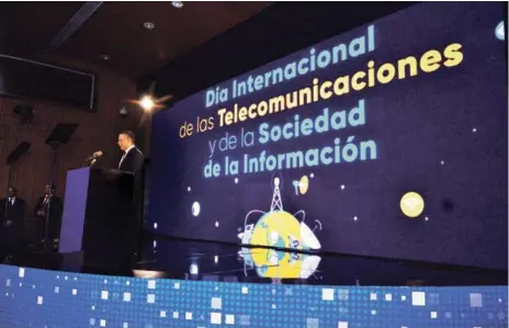  ?? CORTESÍA DEL INDOTEL ?? Conmemorac­ión. El Instituto Dominicano de las Telecomuni­caciones (Indotel) conmemoró ayer el Día Mundial de las Telecomuni­caciones y la Sociedad de la Informació­n con un acto realizado en el Centro Cultural de las Telecomuni­caciones.