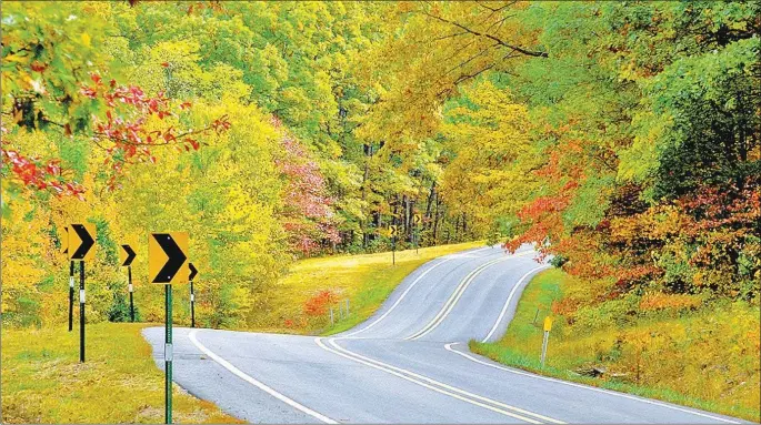  ?? (File Photo) ?? Arkansas Scenic 7 Byway offers 290 miles of beautiful Arkansas autumn.