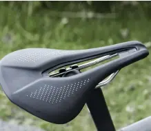  ??  ?? BELOW A happy perch: S-Works power saddle