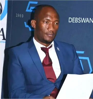  ??  ?? NEW CHIEF... Tlaolo Tlouetsile is expected to lead in the day to day operations of the Botswana Boxing Associatio­n