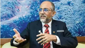  ??  ?? Ahmad Parveez: The implementa­tion of B20 for the transporta­tion sector will increase the uptake of CPO to one million tonnes annually.