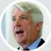  ??  ?? Il procurator­e Mark Herring, 57 anni, ha ammesso di essersi travestito da «Black Face», in particolar­e come il rapper Kurtis Blow