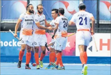  ??  ?? India beat Canada 30 to top Pool B. They now face archrivals Pakistan on Sunday.