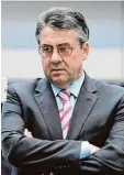  ??  ?? Verwehrt Sigmar Gabriel den Türken den neuesten Rüstungswu­nsch.