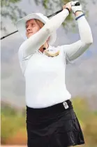  ?? ROB SCHUMACHER/ARIZONA REPUBLIC FILE ?? LSU’s Ingrid Lindblad tees off on the 10th hole of the 2023 NCAA championsh­ips.