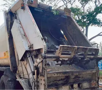  ?? ?? All open garbage collection lorries were replaced with compactor vehicles, say civic officials.