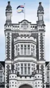  ?? PHOTO:PETER MCINTOSH ?? Mastering masonry . . . Otago Boys’ High School’s stonework was restored by the Dooleys.