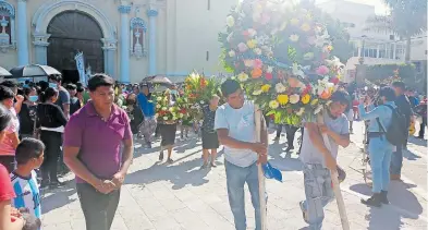  ?? /IVÁN RODRÍGUEZ ?? Los feligreses