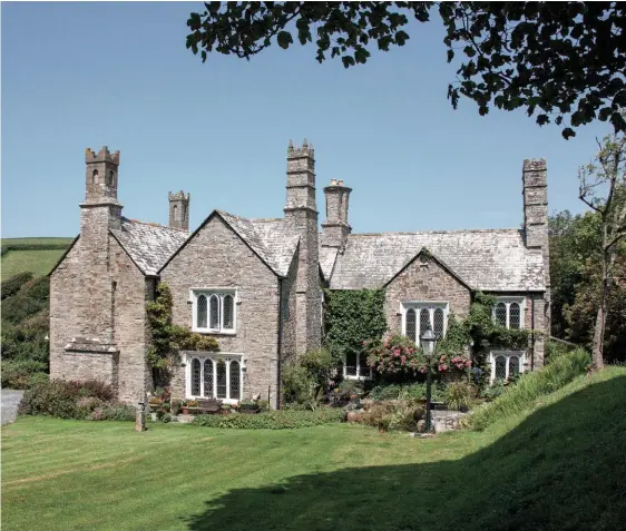  ??  ?? Old Vicarage, Morwenstow: Hawker’s five churches inspired his chimneys