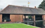  ?? ?? The RHS Wisley water lily pavilion before and after removal of its much-loved wisteria