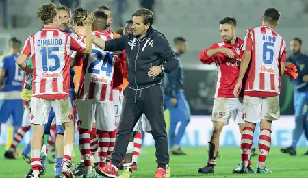  ??  ?? Vicenza I di biancoross­i Colombo vogliono festeggiar­e di nuovo una vittoria: la trasferta di lunedì sera può essere l’occasione buona