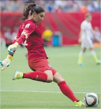  ?? JONATHAN HAYWARD/ THE CANADIAN PRESS ?? Goalkeeper Hope Solo has been stalwart in goal for the offensivel­y challenged Americans.