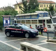  ?? Sequestrat­a ?? Sigilli alla motonave e al ristorante galleggian­te