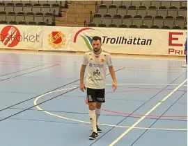  ?? Bild: Johanna Josephsson ?? Kristijan Nikolla gör sin första säsong i Svenska futsalliga­n och har redan visat att han håller en hög klass. ”Det är mycket snabbare futsal, bättre taktiskt och fler spelare som är bättre individuel­lt. Men jag vet vad jag kan och tror på mig själv”, säger han.