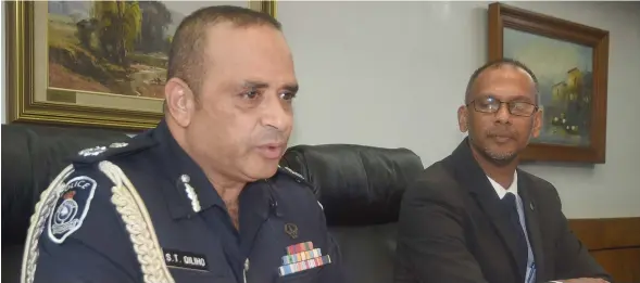 ?? Photo: Ronald Kumar. ?? Police Commission­er Brigadier-General Sitiveni Qiliho with Financial Intelligen­t Unit Director, Razim Buksh at the Reserve Bank of Fiji on May 17, 2017..