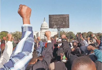  ?? 1995 PHOTO BY MATT MENDELSOHN/ USA TODAY ?? The controvers­ial march was one of the largest ever in Washington.