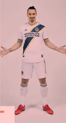  ?? AP ?? Zlatan Ibrahimovi­c, 36 anni, in maglia Galaxy