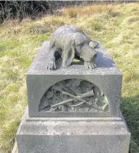  ??  ?? The tomb of Methuselah Yates, Master of the Rossendale Hunt