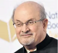  ?? ?? Rushdie. Quien este año sufrió un terrible atentado.