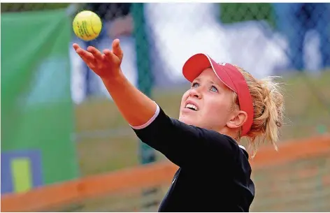  ?? FOTO: SPEKTRUM ?? Die 20-jährige Katharina Hobgarski aus Hauperswei­ler ist zurzeit die große Nachwuchs-Hoffnung im saarländis­chen Tennis.