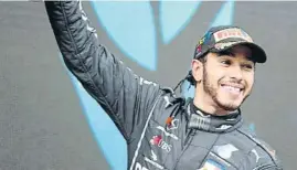  ?? FOTO: EFE ?? Lewis buscará este curso su octavo título mundial de F1, de nuevo con Mercedes