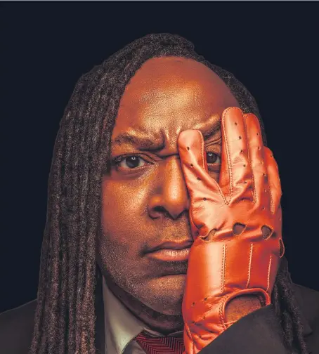  ?? Picture: Kash Yusuf. ?? Reginald D Hunter brings his controvers­ial comedy to Courier Country.