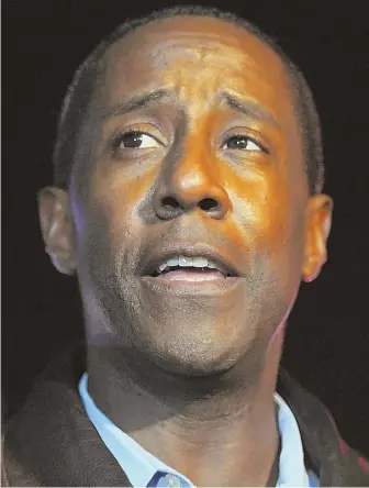  ?? STAFF FILE PHOTO BY CHRISTOPHE­R EVANS ?? DESIGNS ON THE STATE HOUSE? Former Newton Mayor Setti Warren, a possible challenger to Gov. Charlie Baker, is telling state Democrats to spike their pay hike.