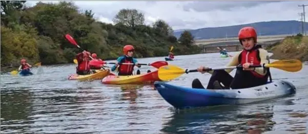  ??  ?? Coláiste Chill Mhantáin Transition Year students who enjoyed kayaking up the Murrough last week.