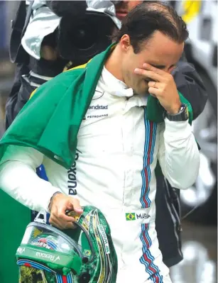 F1: Felipe Massa in tears at farewell after Brazilian GP