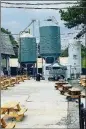  ?? CONTRIBUTE­D BY SCOFFLAW BREWING CO. ?? Scofflaw recently reopened its taproom and created a new outdoor space with picnic tables.