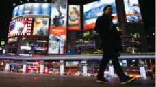  ?? BERNARD WEIL/TORONTO STAR FILE PHOTO ?? As it is now, there’s a balance between the clean public Yonge and Dundas square and the commercial chaos around it, Shawn Micallef writes.