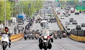  ??  ?? 09:40 El cortejo partió escoltado rumbo al Palacio de Bellas Artes