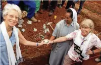  ??  ?? Helping hand Maureen (left) and her cousin Jo Middlemiss helping to build a new medical facility in Ethopia