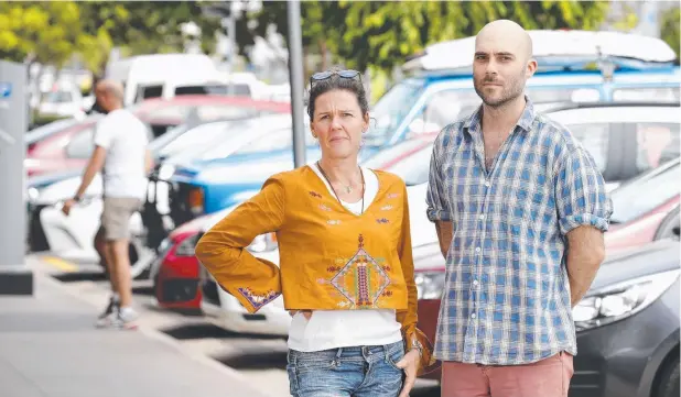  ??  ?? BIG BLOW: Jules Cooper from That Other Shop and Richy Mindenhall from Sing Sing Espresso are angry about the parking situation in Lake St. Picture: ANNA ROGERS