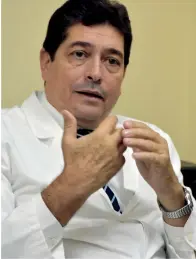  ??  ?? Leonardo Alemán Cruz, Director del Centro Internacio­nal de Salud La pradera.