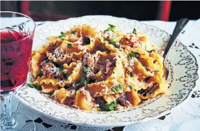  ?? RICARDO ?? Add Parmesan and parsley to malfaldine pasta with mushrooms and braised pork to punch up this comforting dish.