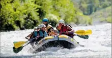  ??  ?? Tom Rafting : une entreprise vraiment «Nature» !