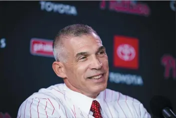  ?? MATT ROURKE – THE ASSOCIATED PRESS ?? New Phillies manager Joe Girardi exuded competence and confidence during an introducto­ry press conference Monday in South Philadelph­ia.